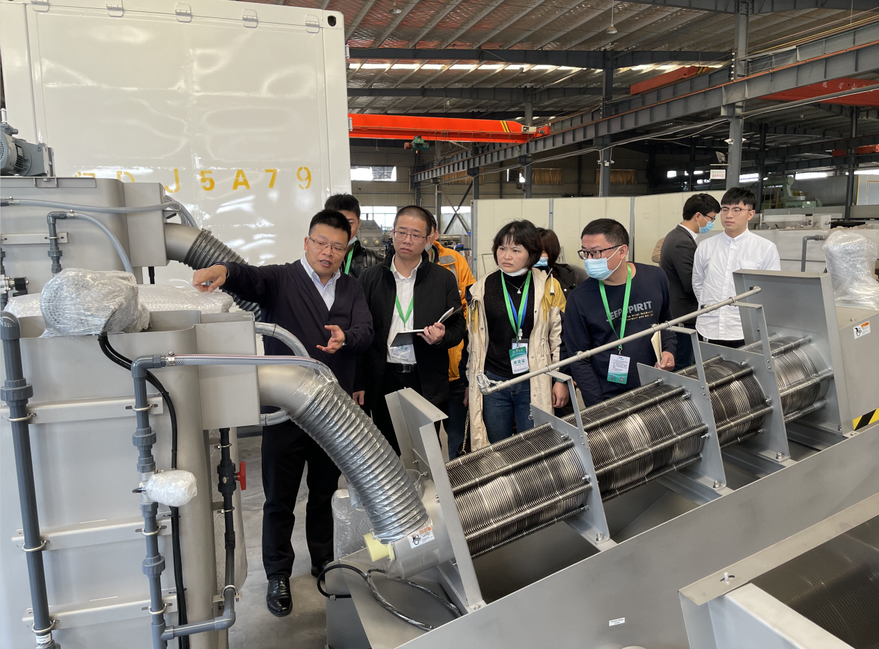 政府及企業(yè)聯合考察團赴我司學習(xí)交流